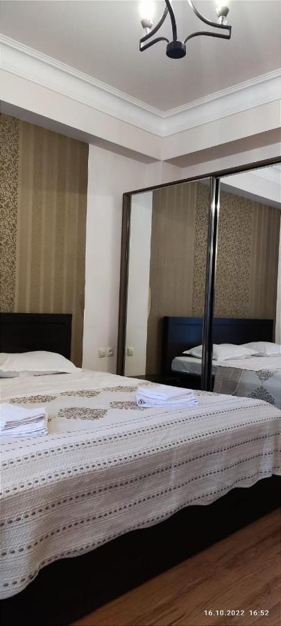 1 Bedroom Unit With Patio Тбилиси Экстерьер фото